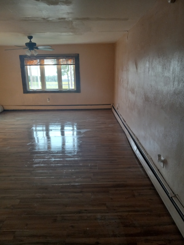 Photo - 2371 Niagara St Unit 2