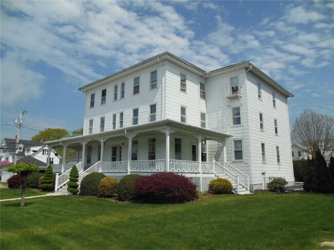 Photo - 6 Granite St