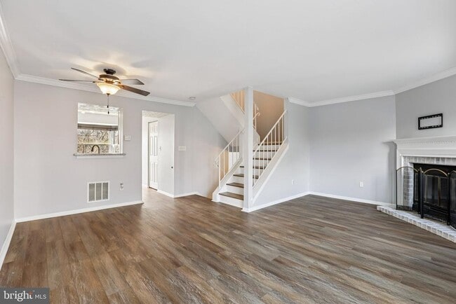 Photo - 1305 Riverwood Way