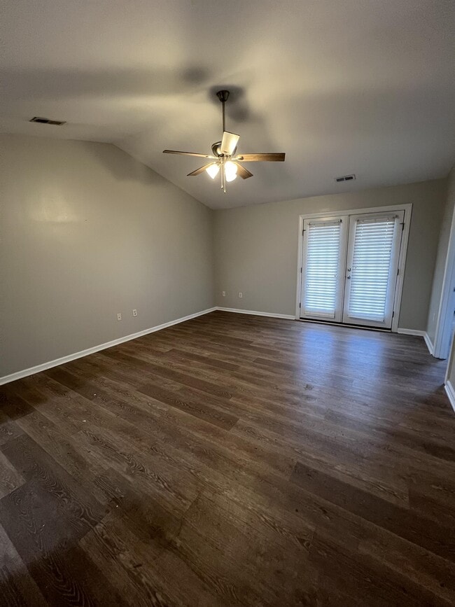 Photo - 2110 Oak Bend Dr