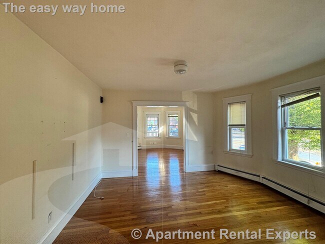 Photo - 881 Broadway