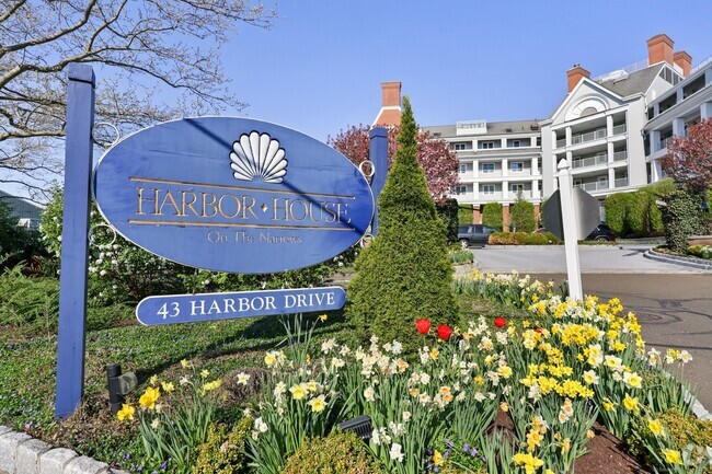 Building Photo - 43 Harbor Dr Unit APT 502
