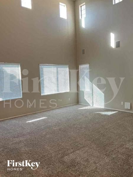 Photo - 17017 W Magnolia St