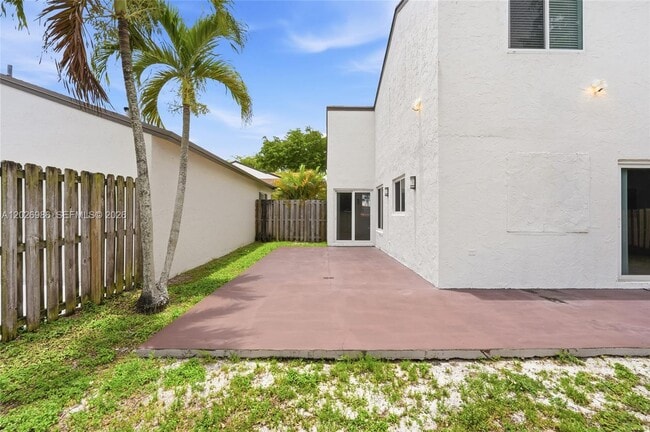 Photo - 8219 NW 192nd Terrace
