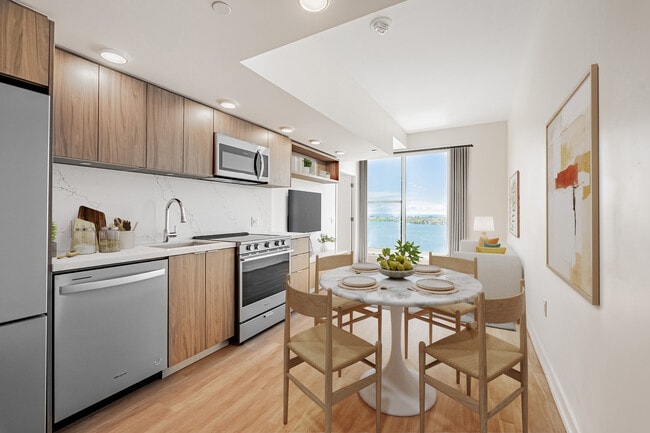 Photo - The Quay - Tower III