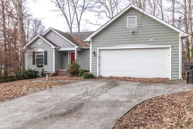 Photo - 1405 Wenlock Rd