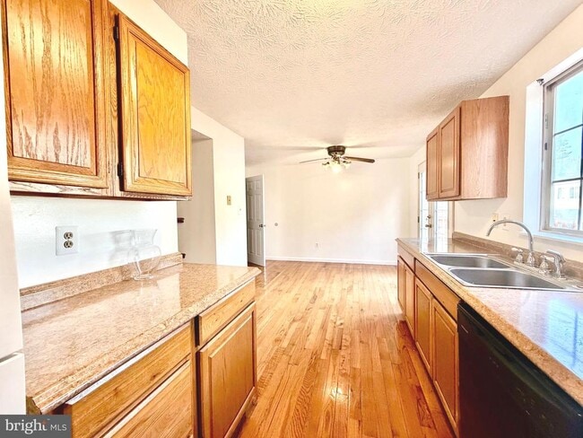 Photo - 1234 Elm Grove Cir