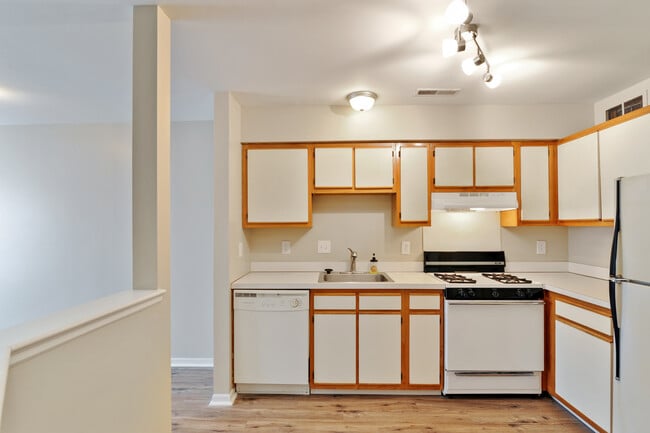 Photo - 154 Periwinkle Dr
