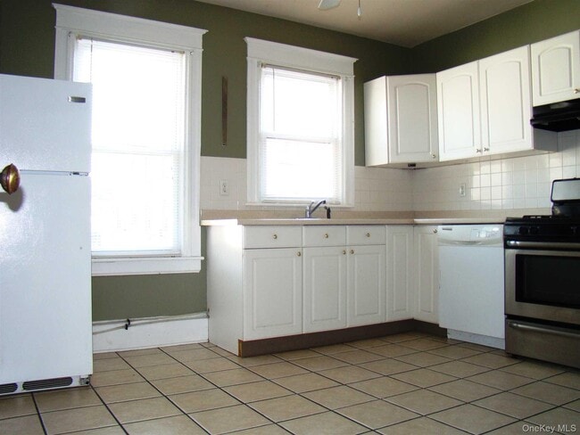 Photo - 2 Worrall Ave Unit 2