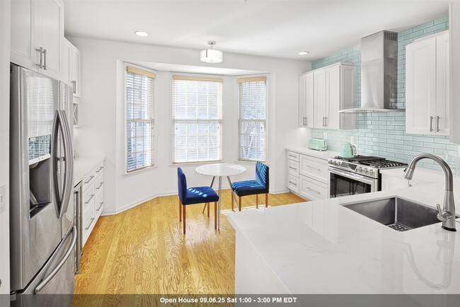 Building Photo - 453 Albany Ct Rental