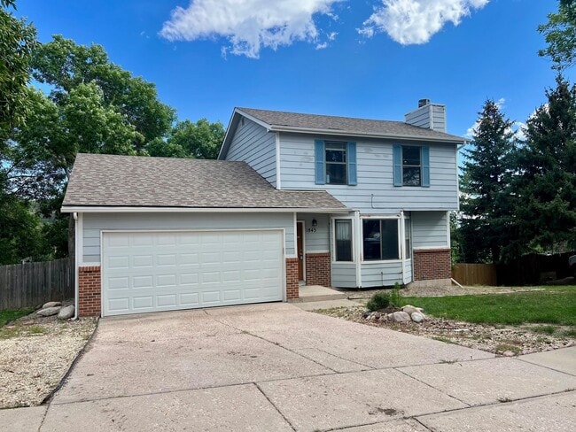 Building Photo - Wonderful 3 bedroom home close to Palmer P...