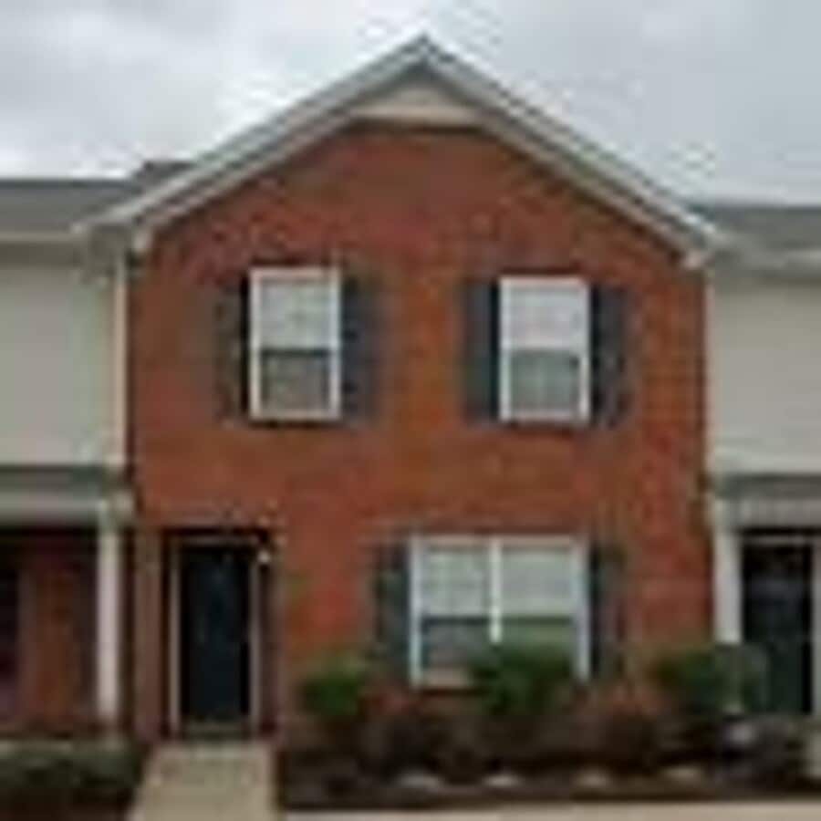 Townhome in Murfreesboro, TN - Townhome in Murfreesboro, TN
