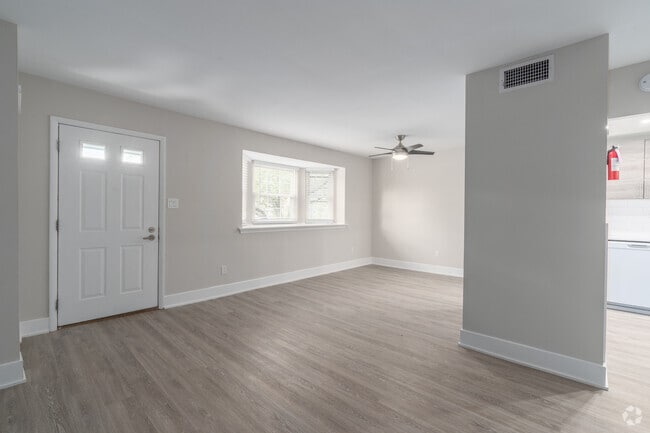 2BR 1.5BA - 865SF - Pottsgrove Townhomes