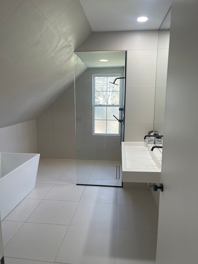 Photo - 1517 S Alabama St