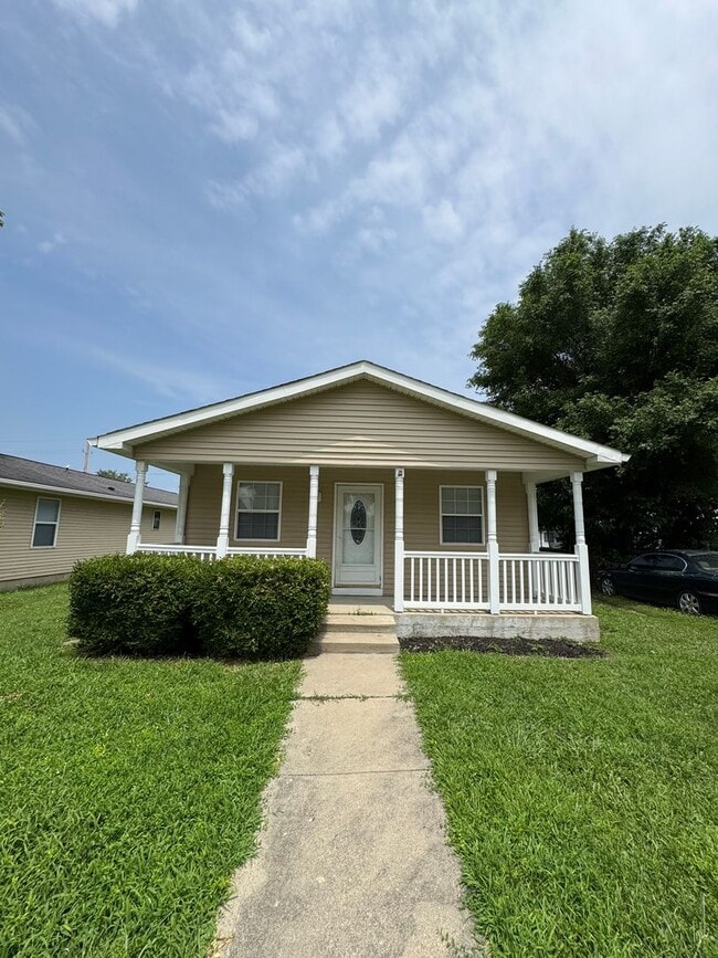 Building Photo - 1616 S Edgecombe Ave