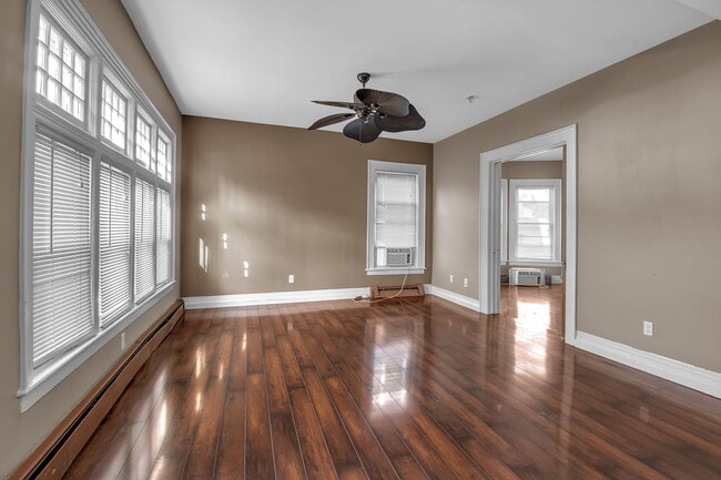 Building Photo - 640 Breckenridge St Rental