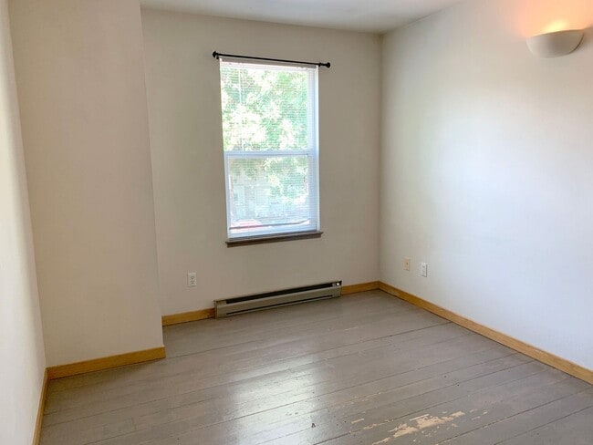 Photo - 209 W Mulberry St Unit #6