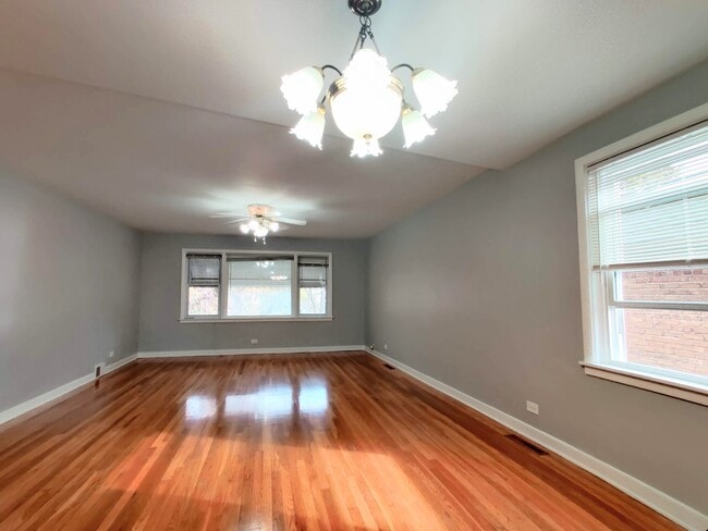 Photo - 724 Florence Ave Unidad 2