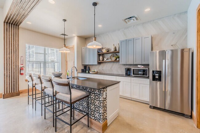 Welcome to Southgate Apartments, where modern living meets comfort. Our stylish kitchens feature sleek finishes, ample space, and a welcoming atmosphere perfect for entertaining. Upgrade your lifestyle today! Contact us for more information.