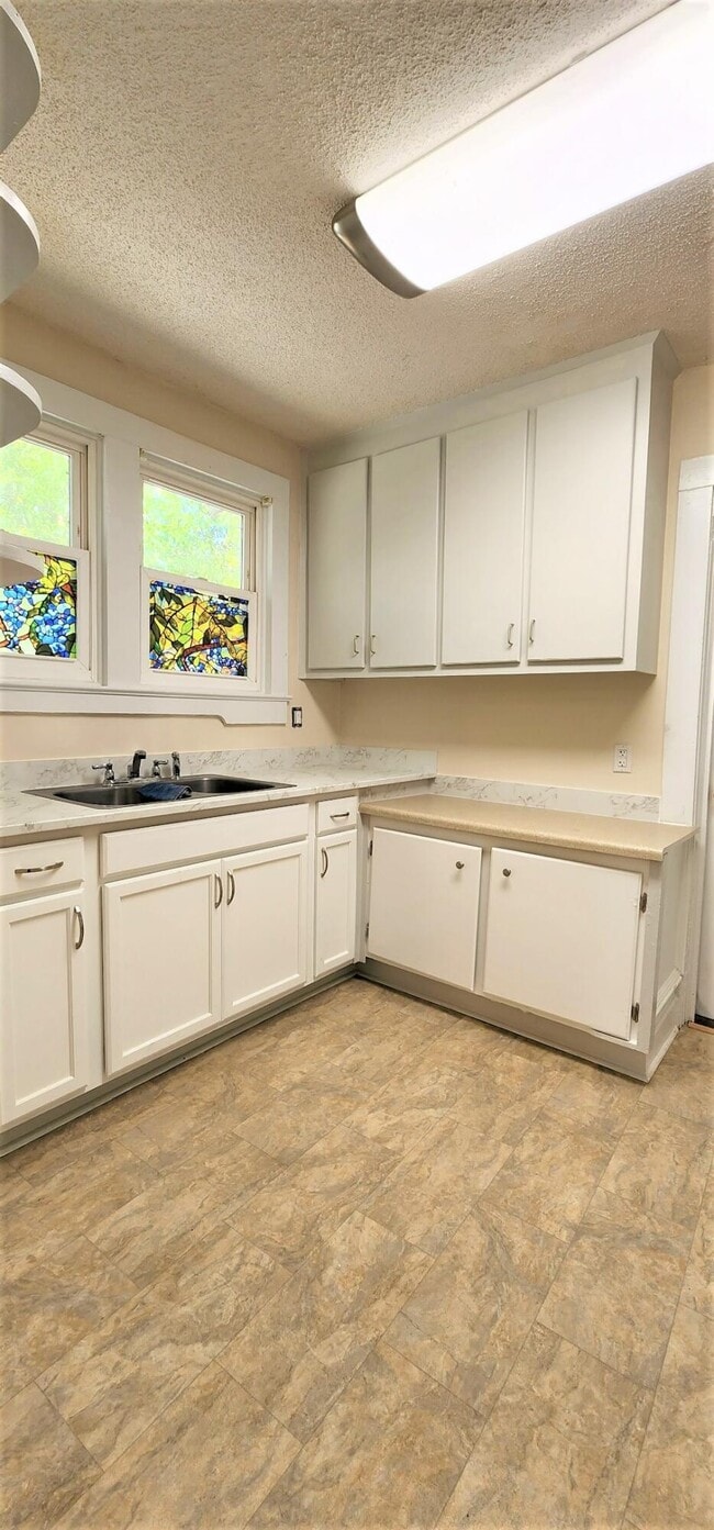 Photo - 413 N Magnolia St