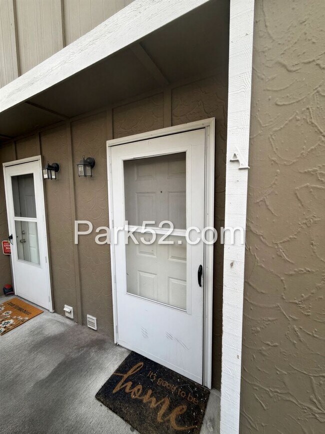Photo - Tacoma 3 Bedroom Townhome Unit 4545 -A
