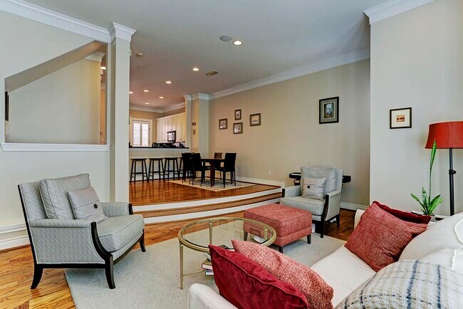 Photo - 1906 Greenwich Terrace Dr
