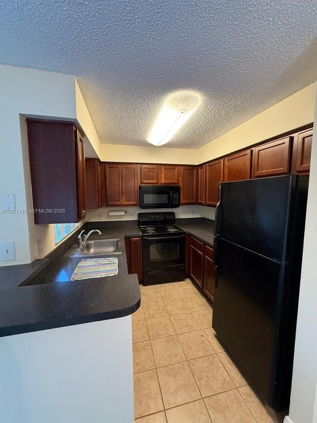 Building Photo - 7650 Westwood Dr Unit 509