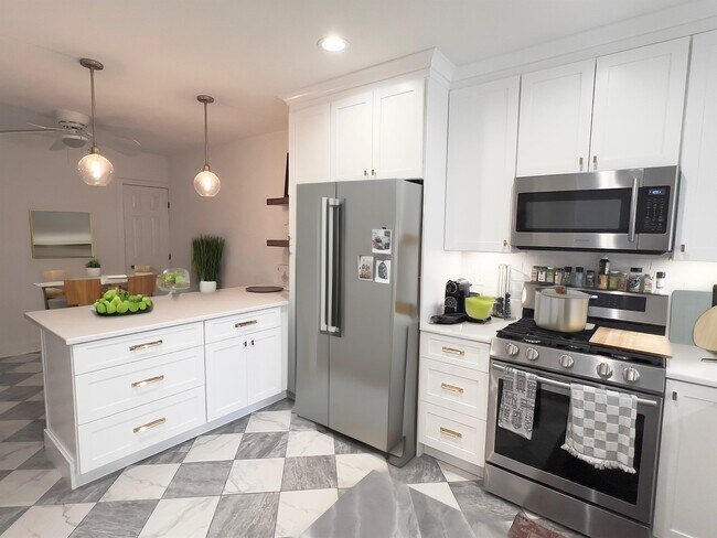 Photo - 726 S 16th St