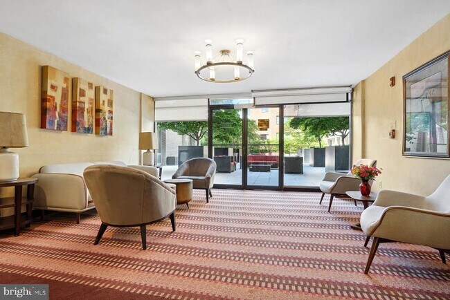 Photo - 940 25th St NW Unidad 407-S