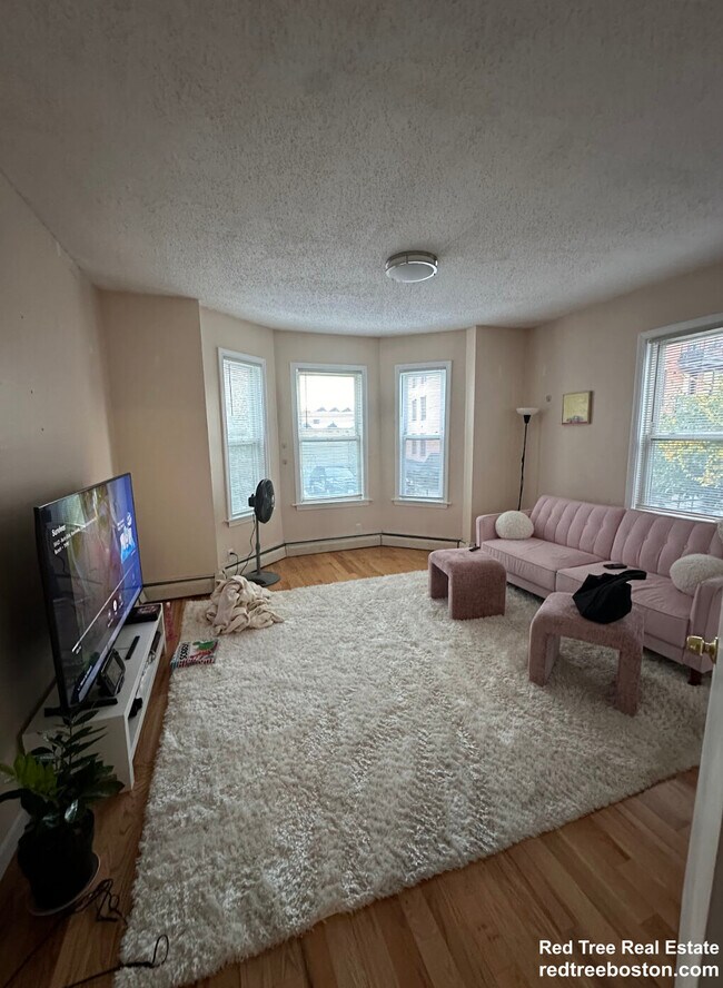 Photo - 3 Bickford Ave