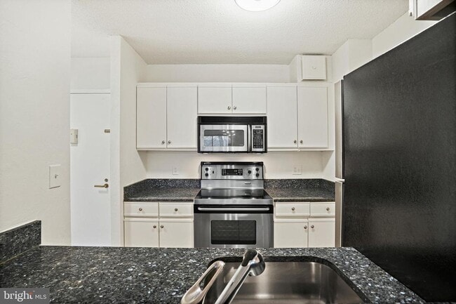 Photo - Gorgeous and Airy 1bd/1ba in Glover Park with parking and a balcony! Unit 309 & P-1 & Storage 309