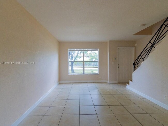 4648 NW 9th Dr
