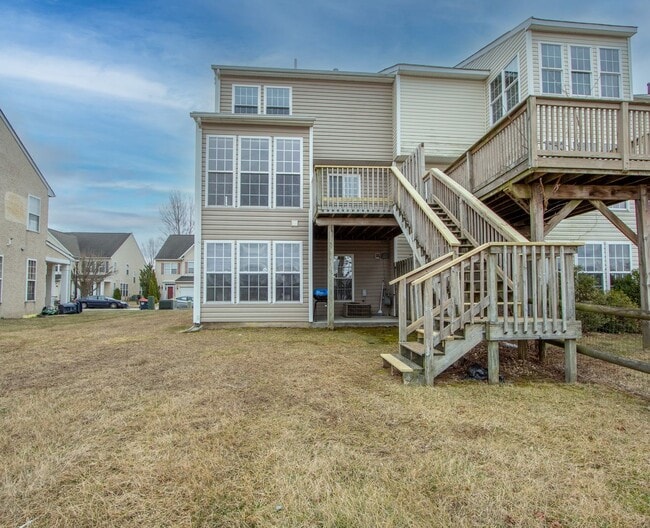 Photo - Great Views Overlooking the Golf Course - Large 3 Bedroom End unit TownHouse
