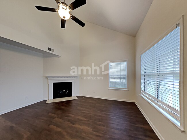 Photo - 1325 Georgetown Dr