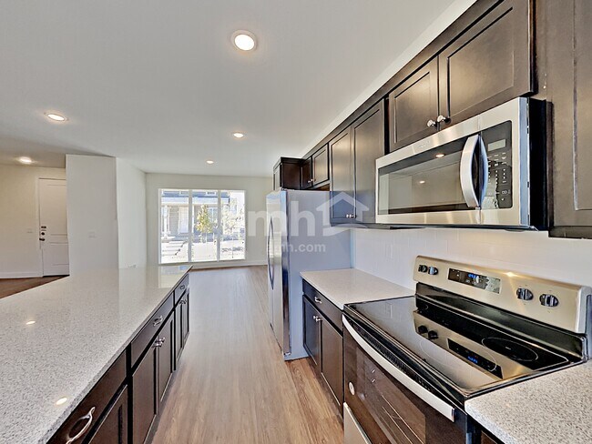 Photo - 4457 Crestone Peak St