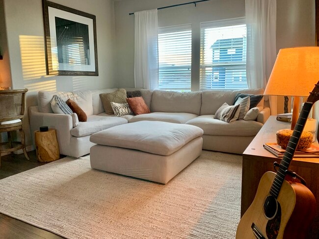 Photo - 713 Grissom Dr