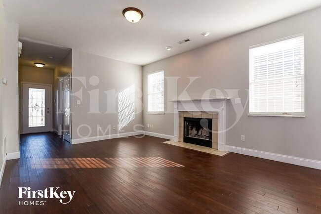 Photo - 5630 Sweet River Dr