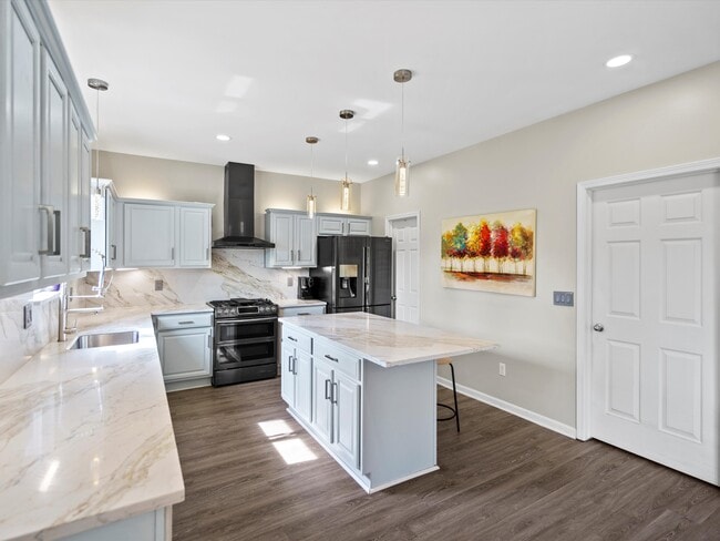 Photo - 2179 Lagoon Dr