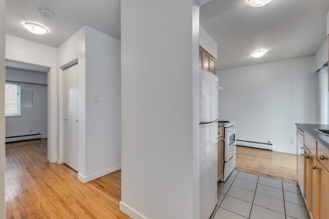 Photo - 1985 W 8th Ave Unit 303