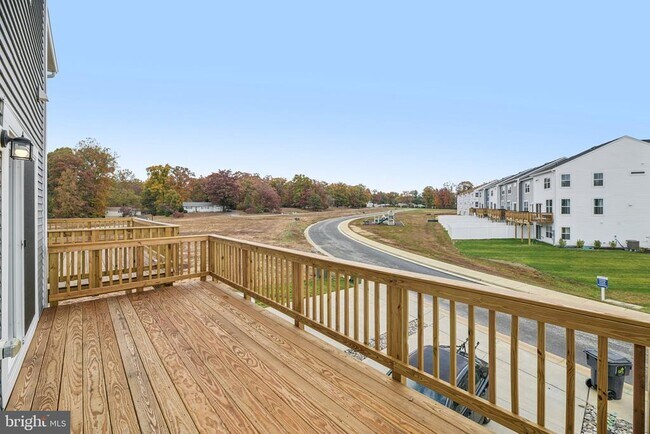 Photo - 8816 Selby Ct