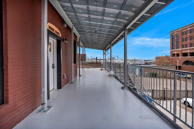 Photo - 316 4th St S Unit #201