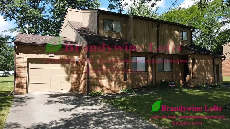 Photo - 1806 Sawmill Pl