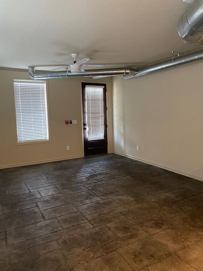 Photo - 813 14th Ct Unit A