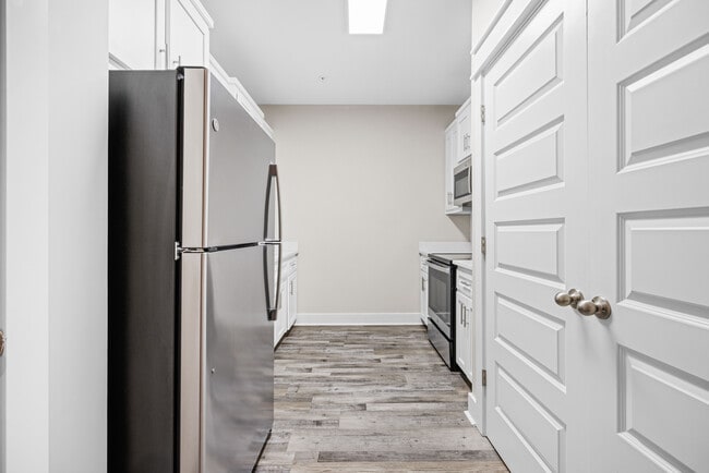 NEW 1BR Kitchen