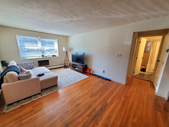Photo - 12 Commonwealth Ct Condo Unit U7