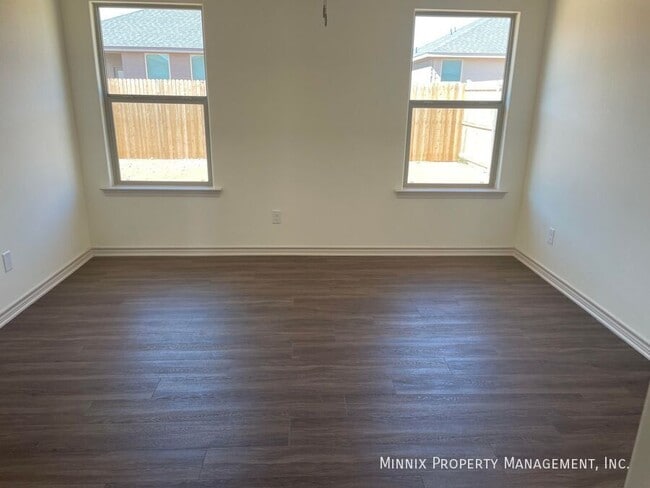 Photo - 6009 Kauffman Dr