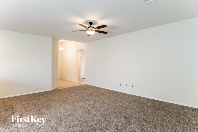 Photo - 721 Watson Wy