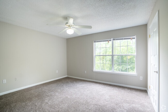2BR, 2BA – 1,110SF - Bedroom