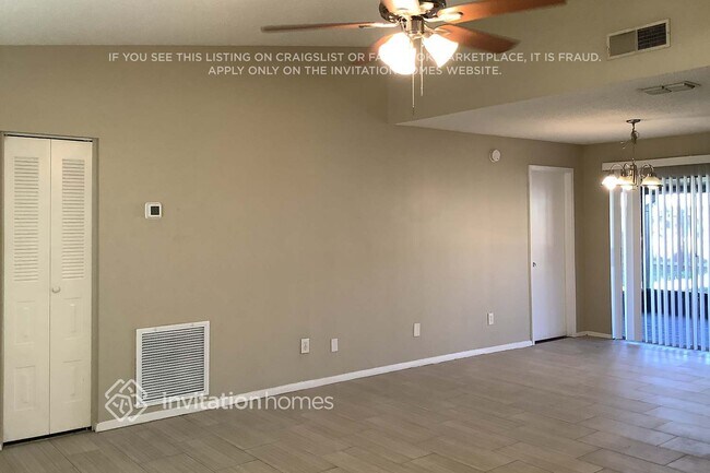 Photo - 1012 Axlewood Cir