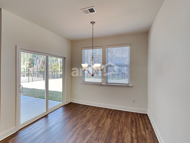 Photo - 216 Rivulet Dr